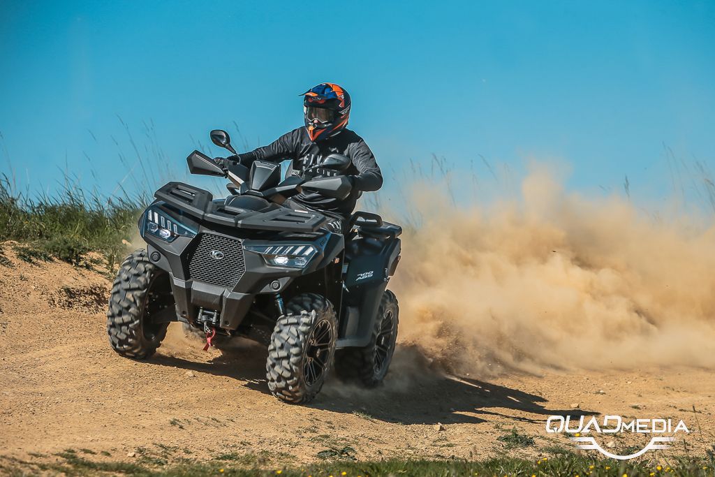 Essai Kymco MXU 700i Explorer action 2