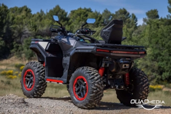 CFMoto CForce C6 PRO Touring 3/4 arrière